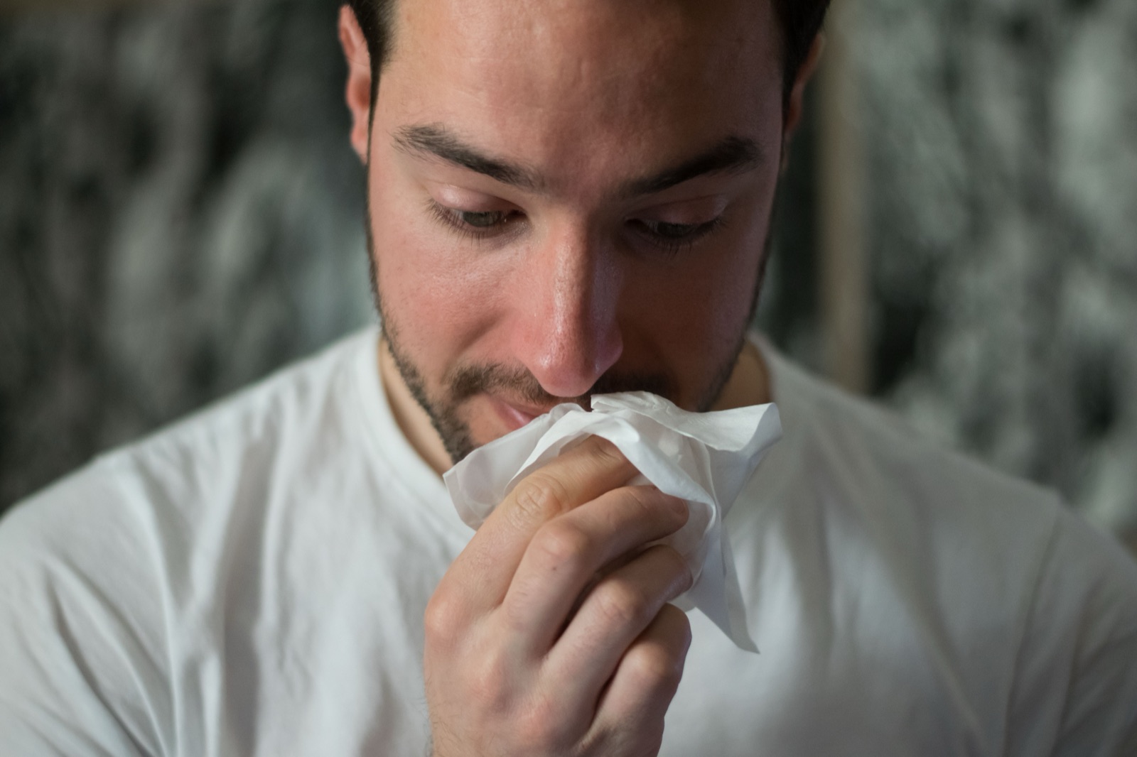 Killer Sinus Infection? How to Tell If Yours Is Viral or Bacterial